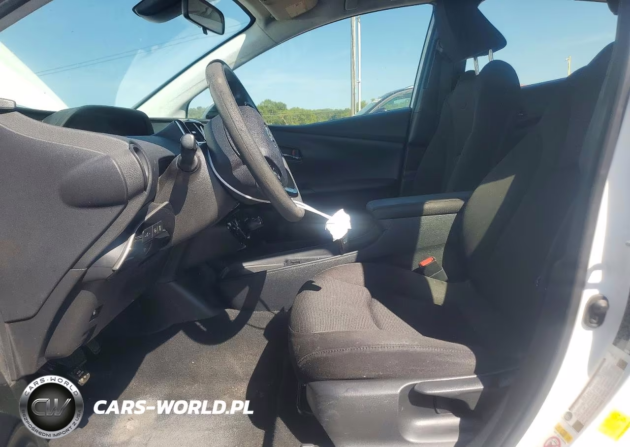 2019 Toyota Prius Le VIN:JTDKARFU3K3079864 - 7