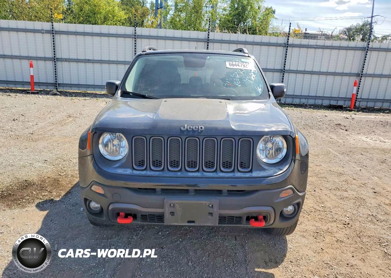 2017 Jeep Renegade Trailhawk VIN:ZACCJBCB7HPF93297 - 5
