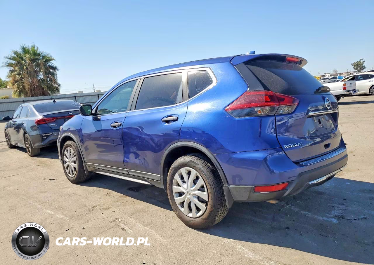 2018 Nissan Rogue S VIN:5N1AT2MTXJC717738 - 2