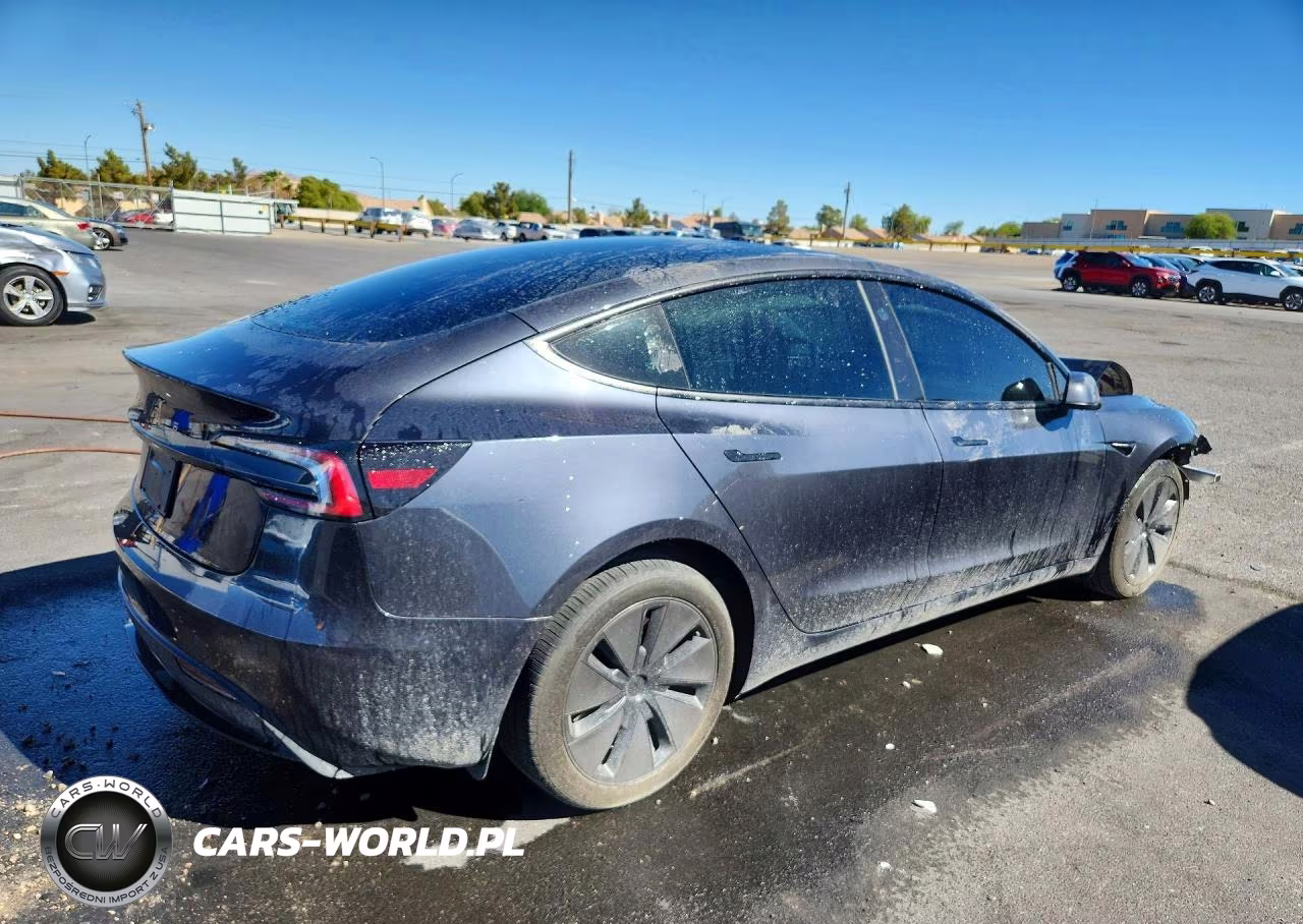 2024 Tesla Model 3 VIN:5YJ3E1EA6RF724151 - 3