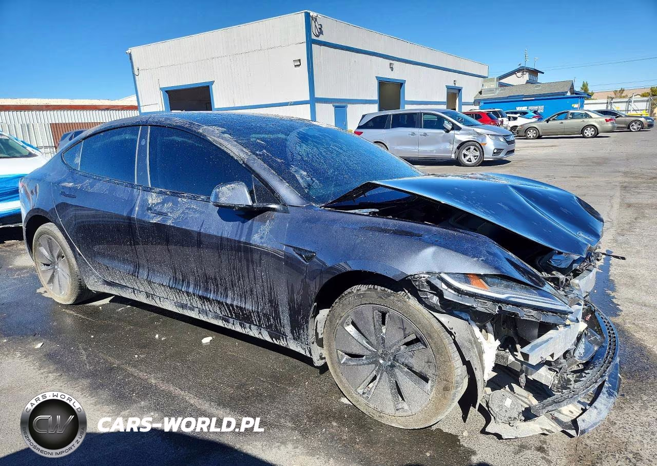 2024 Tesla Model 3 VIN:5YJ3E1EA6RF724151 - 4