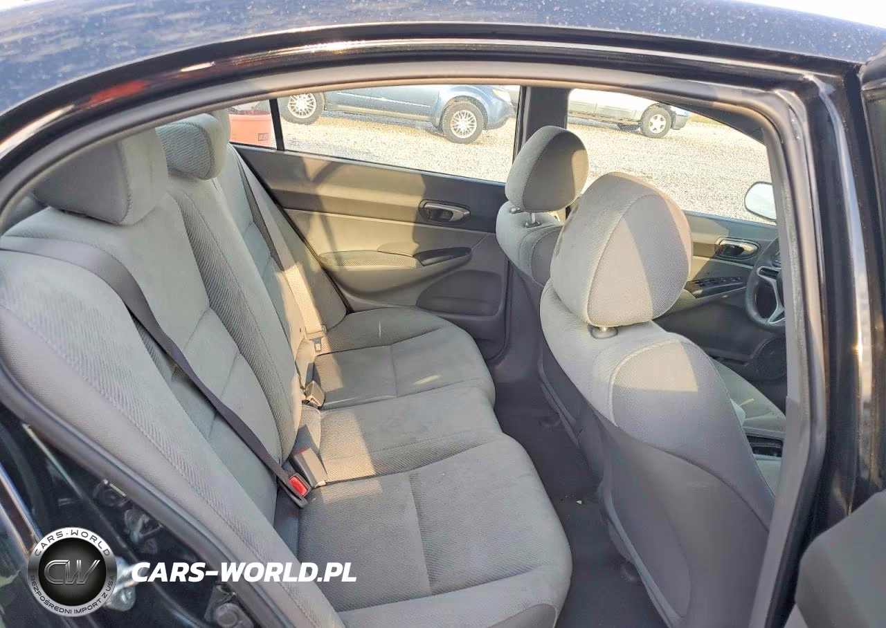 2011 Honda Civic Lx VIN:2HGFA1F50BH304719 - 10