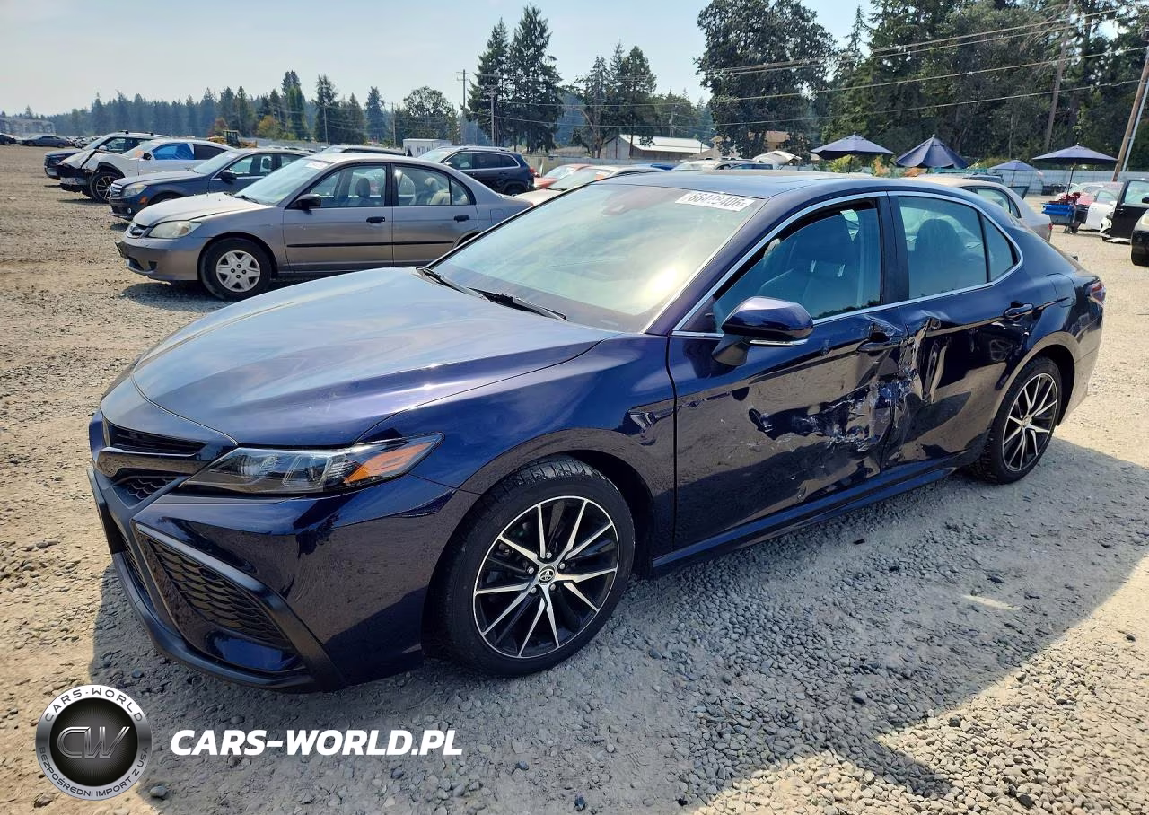 2022 Toyota Camry Se