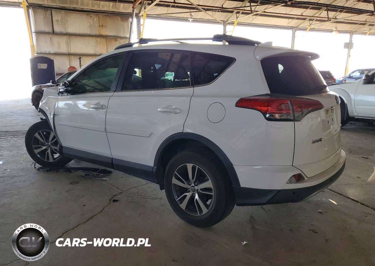 2017 Toyota Rav4 Xle VIN:2T3WFREV1HW385223 - 2