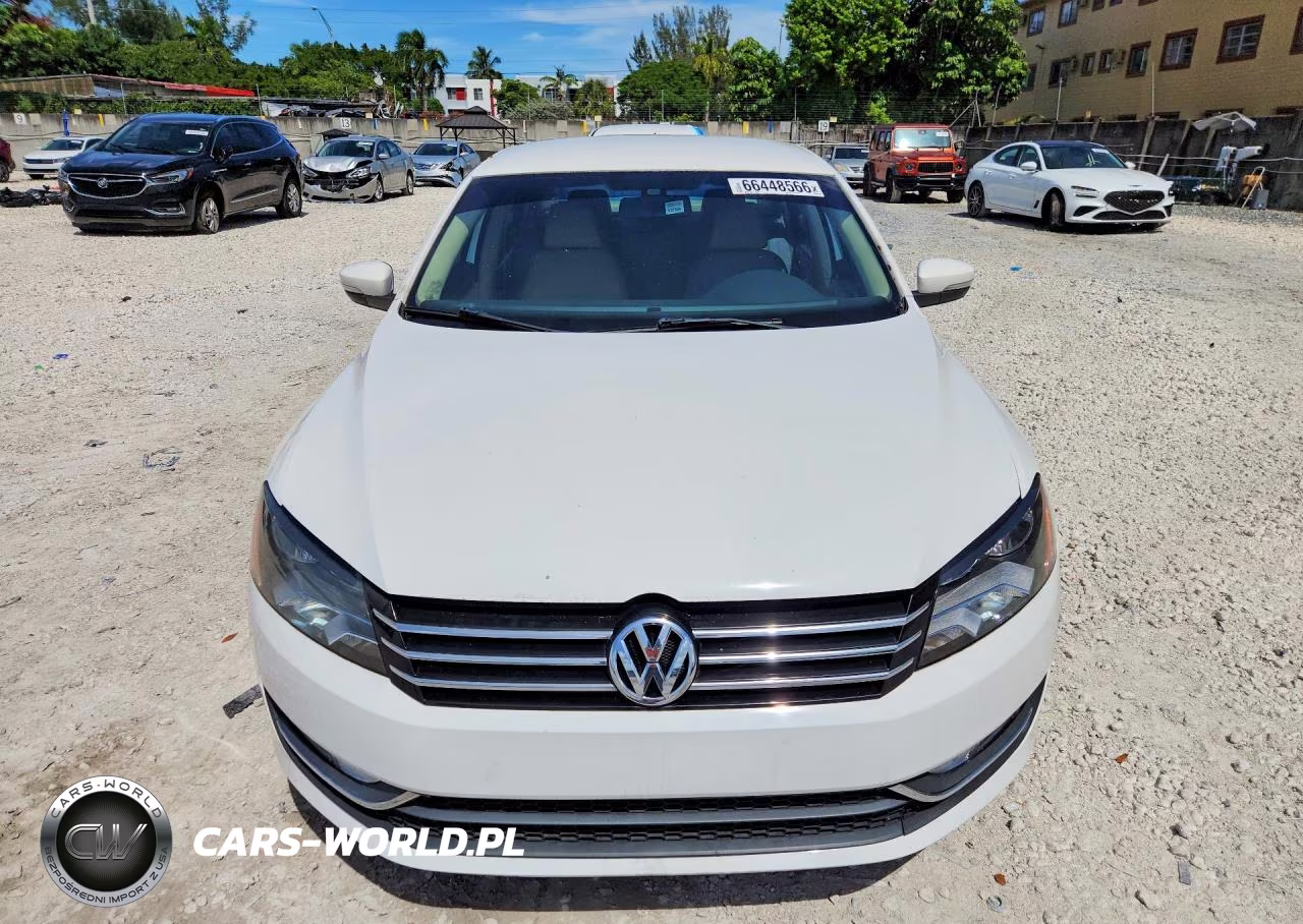 2015 Volkswagen Passat S VIN:1VWAS7A32FC111430 - 5