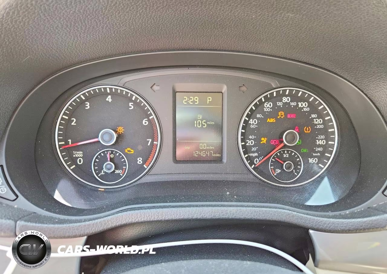 2015 Volkswagen Passat S VIN:1VWAS7A32FC111430 - 9