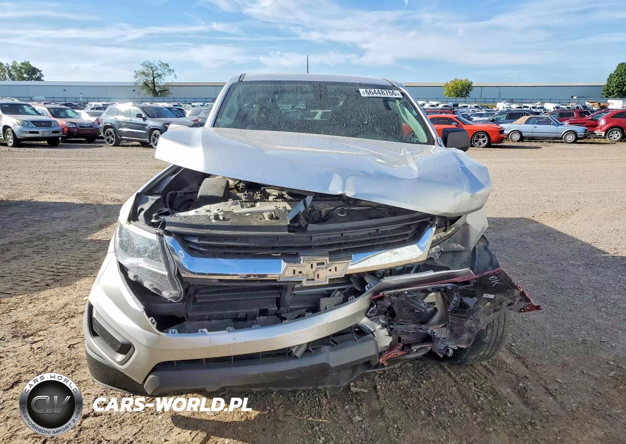 2019 Chevrolet Colorado VIN:1GCHSBEA6K1303906 - 5