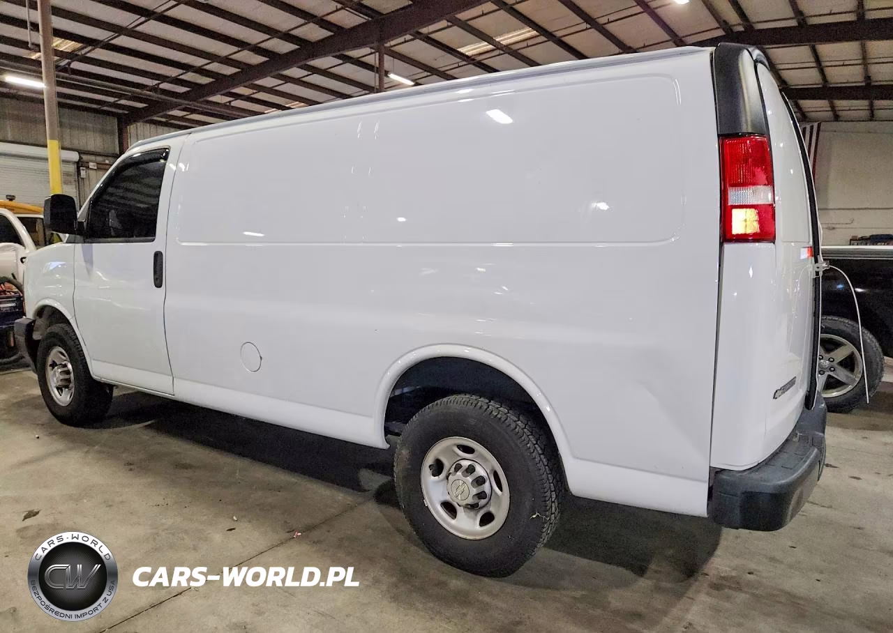 2020 Chevrolet Express G2500 VIN:1GCWGAFP1L1265458 - 2