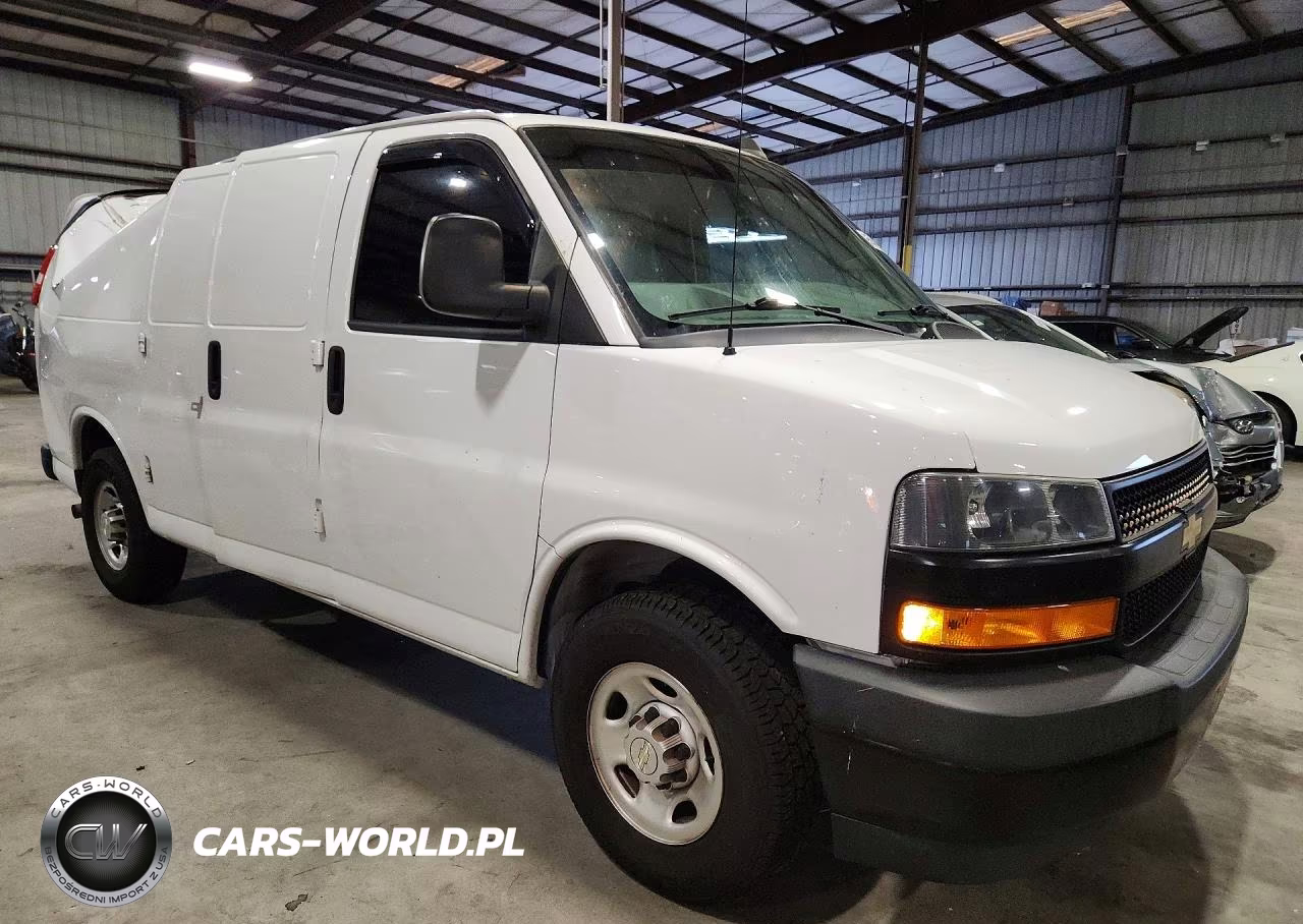 2020 Chevrolet Express G2500 VIN:1GCWGAFP1L1265458 - 4