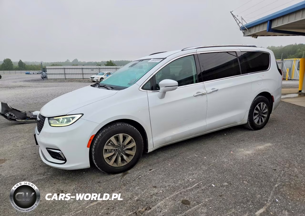 2021 Chrysler Pacifica Touring L