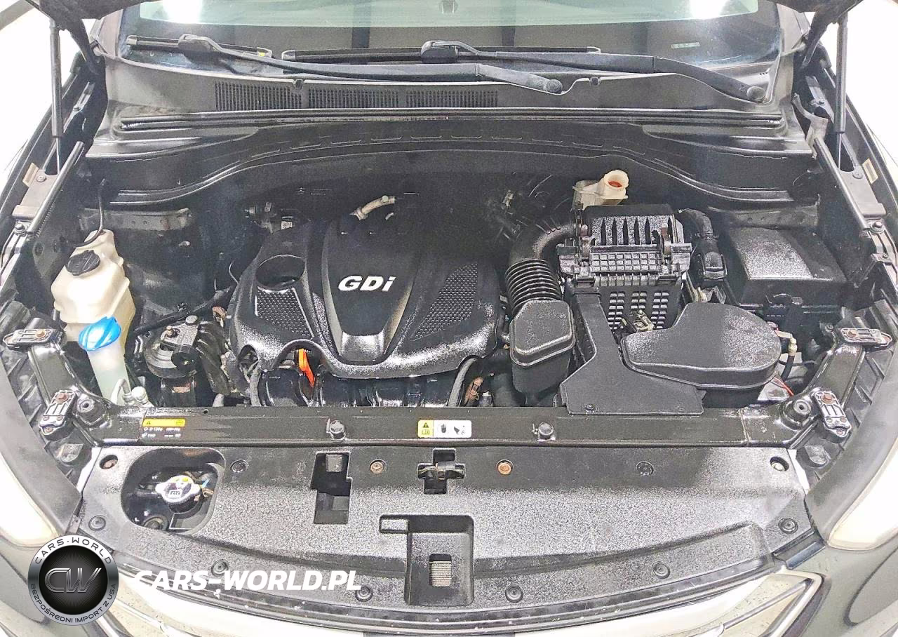 2015 Hyundai Santa Fe Sport 2.4L VIN:5XYZTDLB7FG246615 - 12