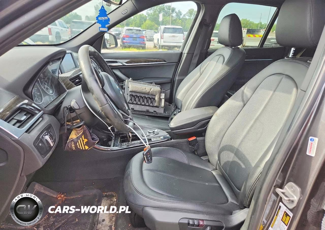 2016 BMW X1 xDrive28I VIN:WBXHT3C3XG5E47908 - 7