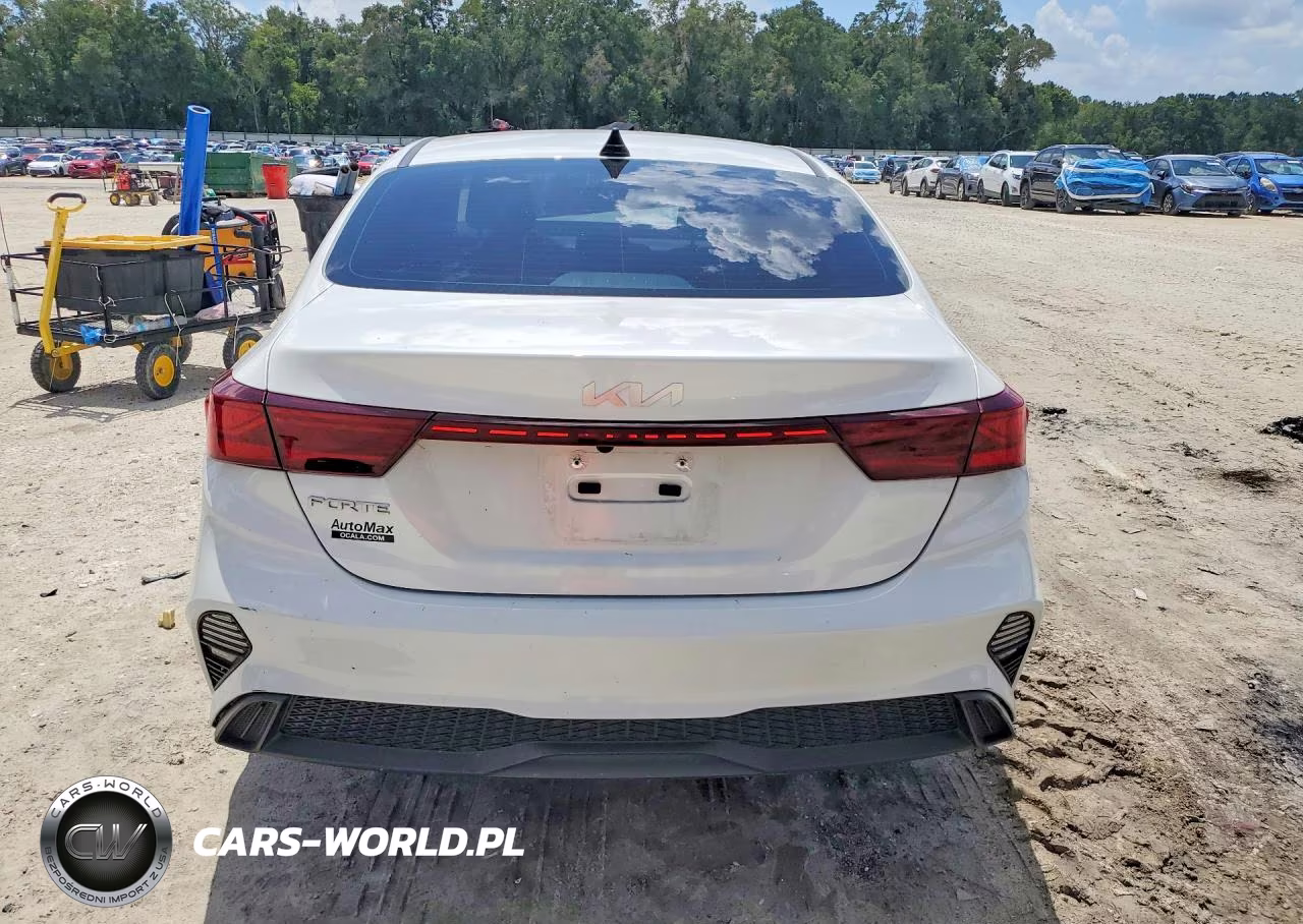 2024 Kia Forte Lxs VIN:3KPF24AD3RE832529 - 6