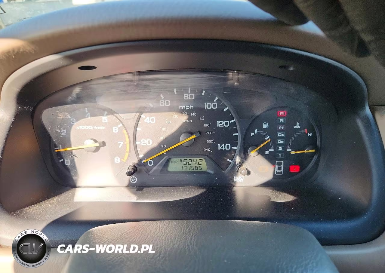 2002 Honda Accord Ex VIN:1HGCG165X2A043051 - 9