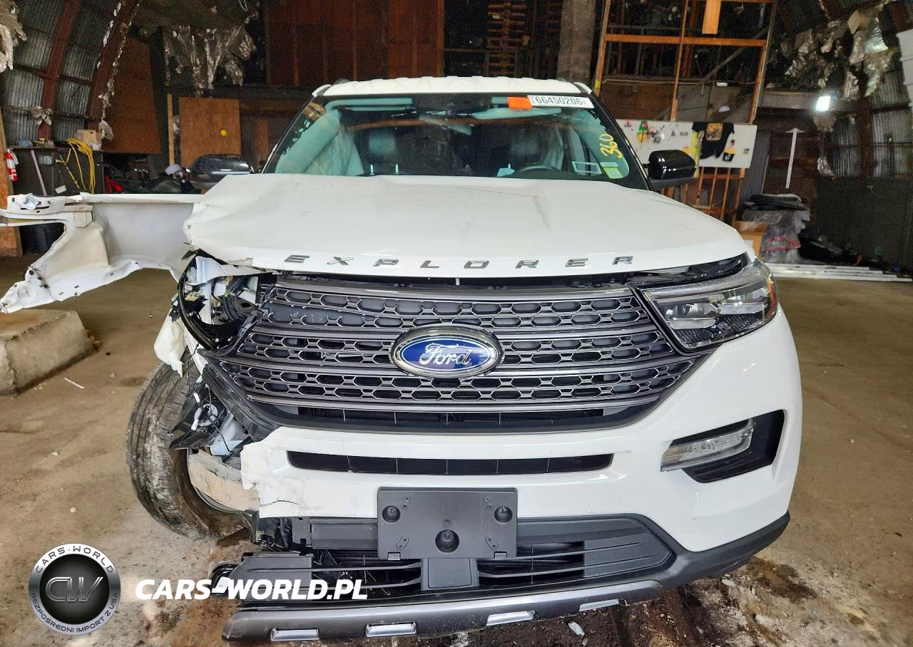 2022 Ford Explorer Xlt VIN:1FMSK8DH9NGA90180 - 5