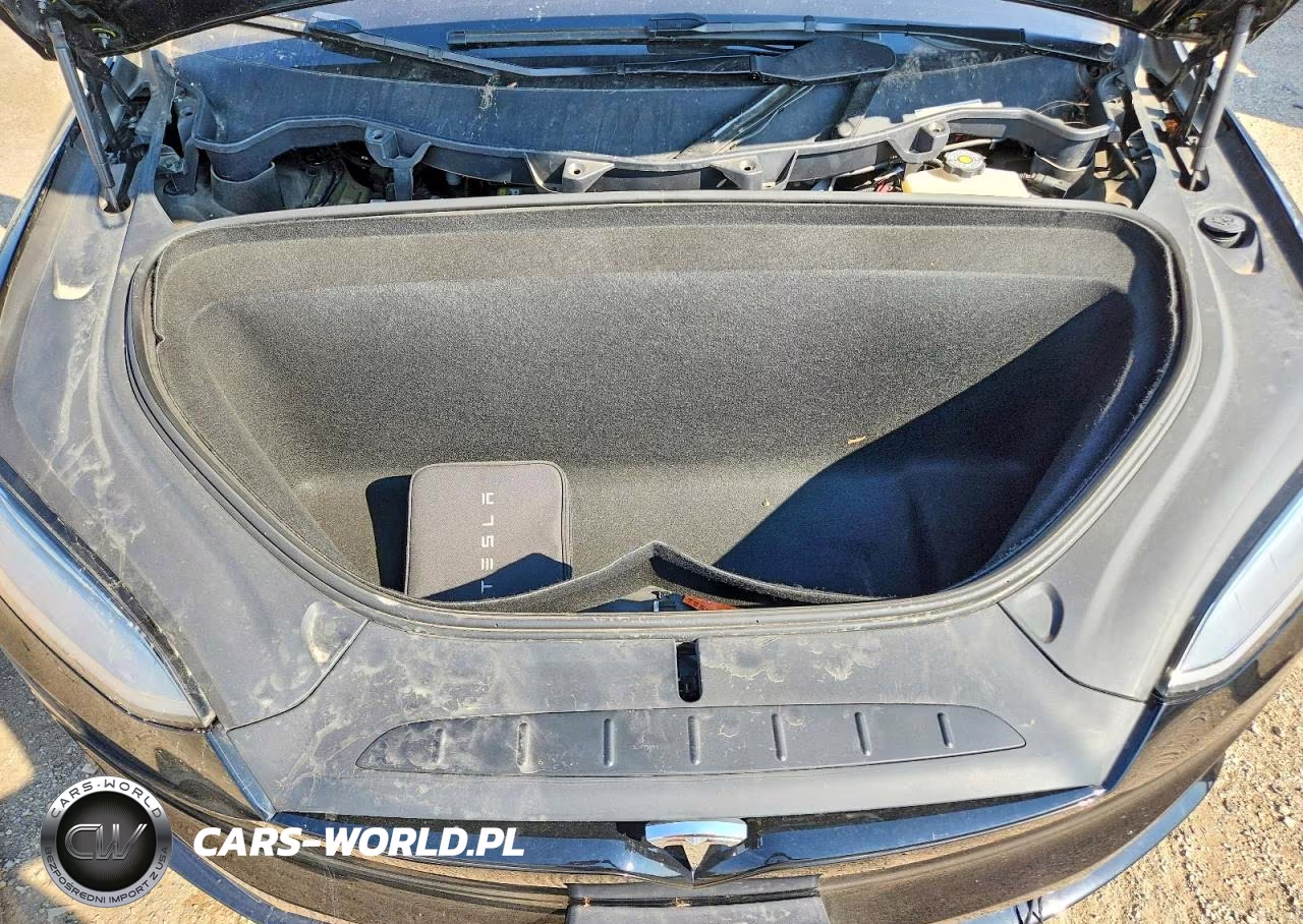 2022 Tesla Model X VIN:7SAXCBE67NF354740 - 11