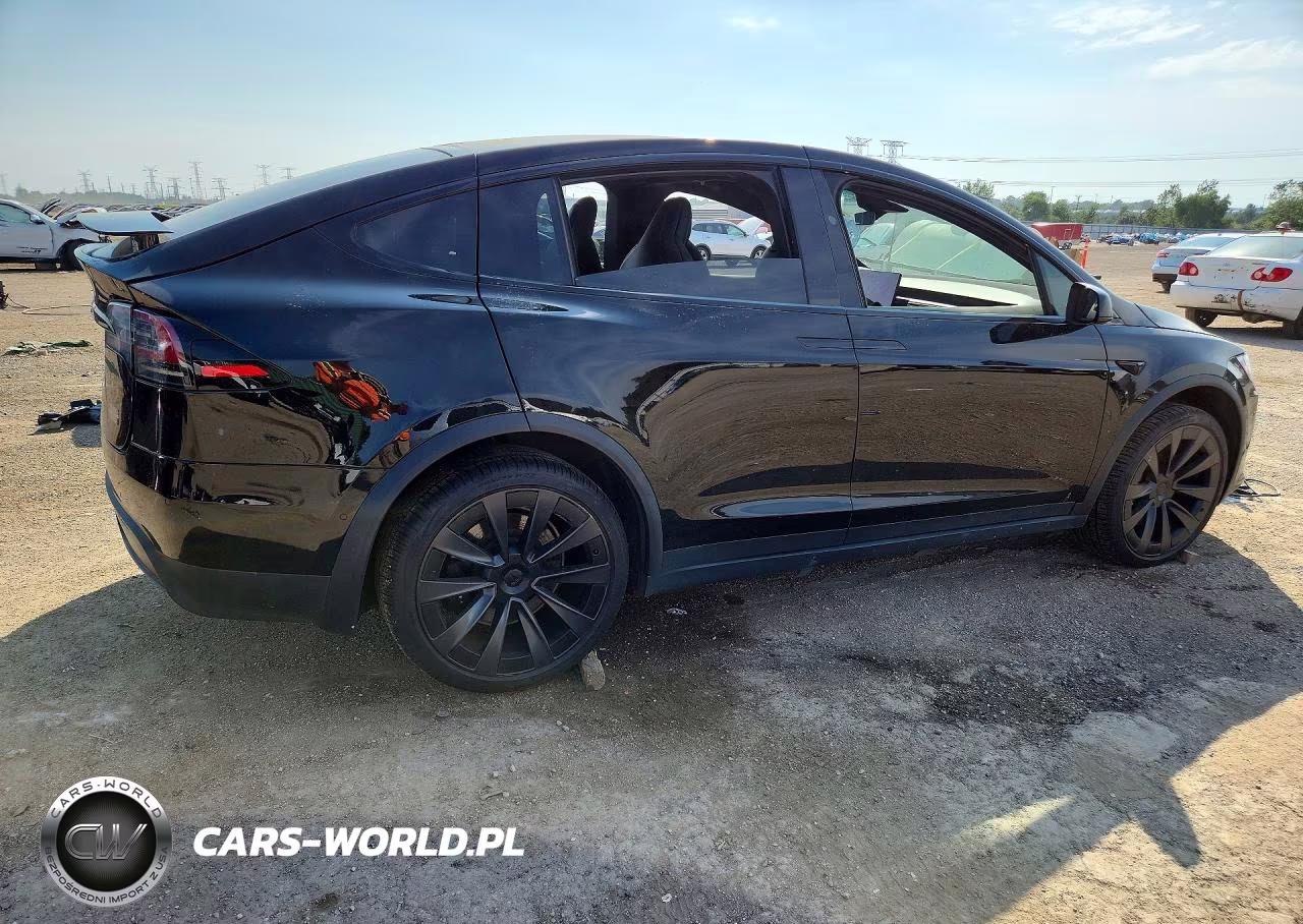 2022 Tesla Model X VIN:7SAXCBE67NF354740 - 3