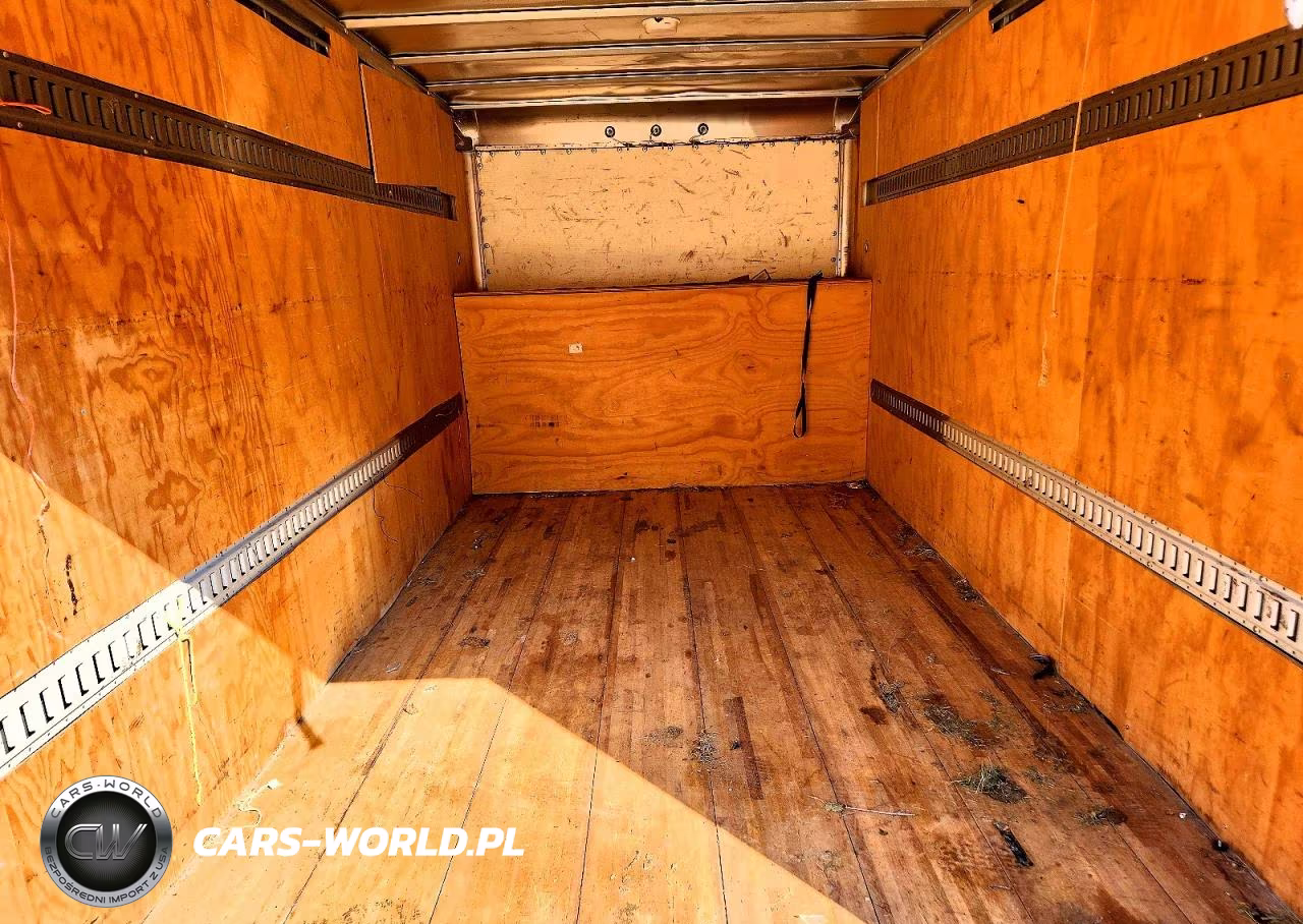 2015 Ford E350 Box Truck VIN:1FDWE3FL4FDA13880 - 10