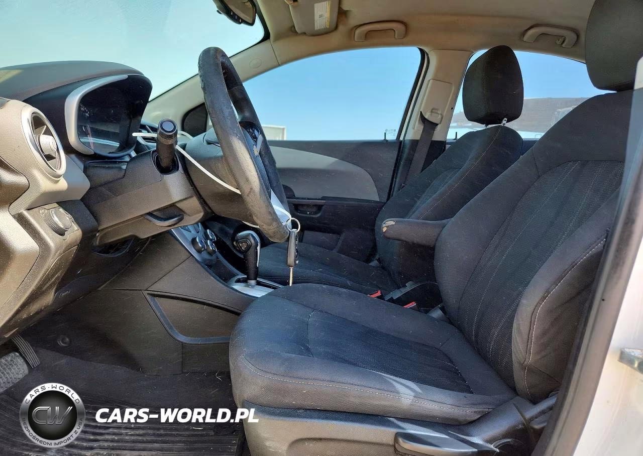 2019 Chevrolet Sonic Lt VIN:1G1JD5SB3K4140438 - 7