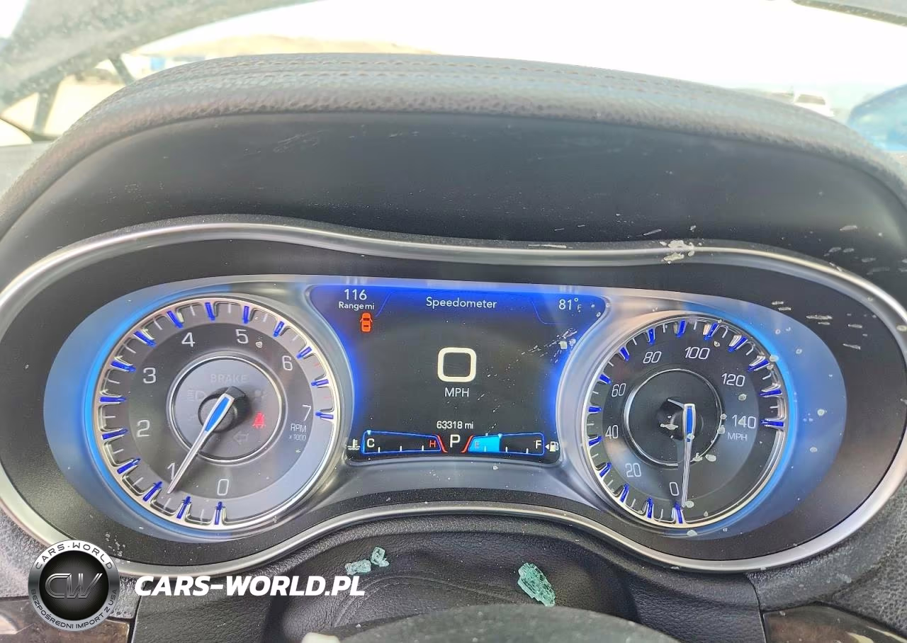 2018 Chrysler 300 Limited VIN:2C3CCAKG6JH118091 - 9