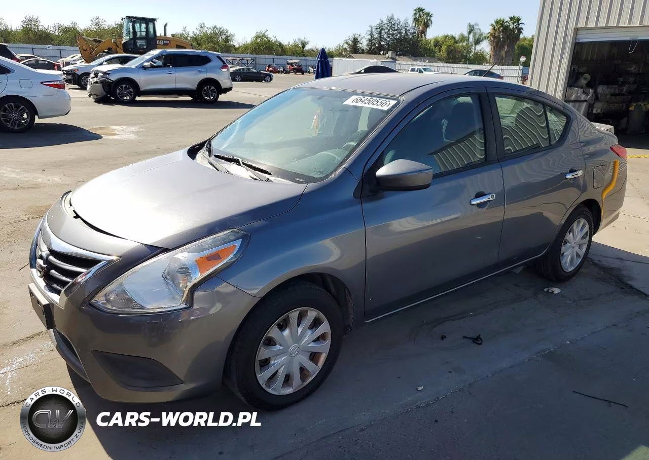 2016 Nissan Versa 1.6 Sv