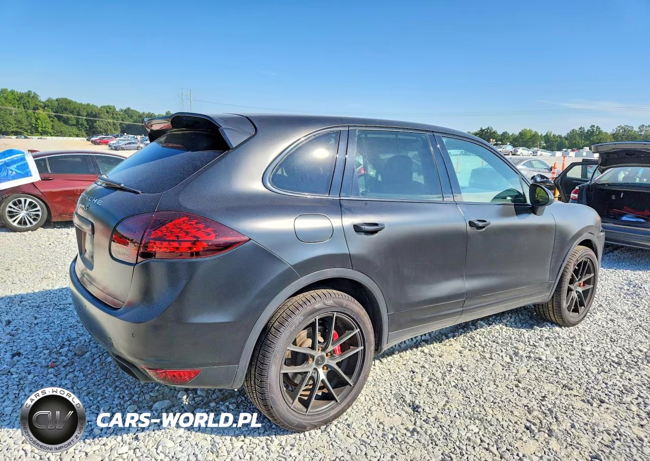 2012 Porsche Cayenne VIN:WP1AA2A26CLA05749 - 3