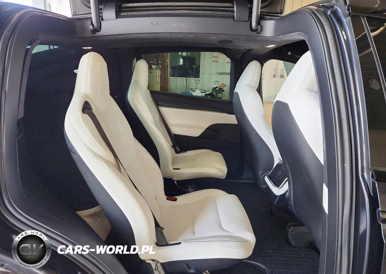 2023 Tesla Model X VIN:7SAXCBE69PF426265 - 11