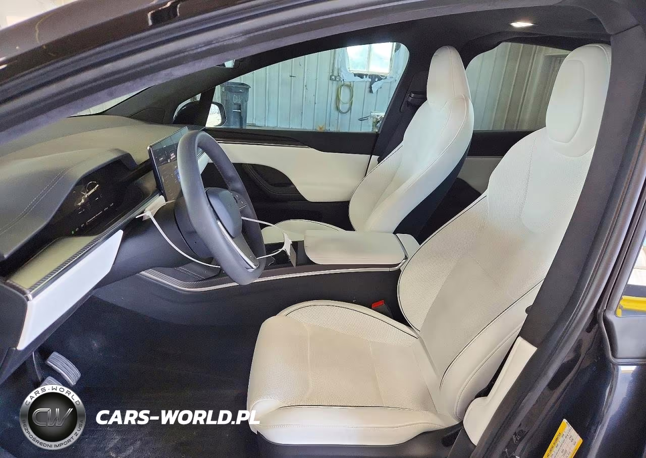 2023 Tesla Model X VIN:7SAXCBE69PF426265 - 7