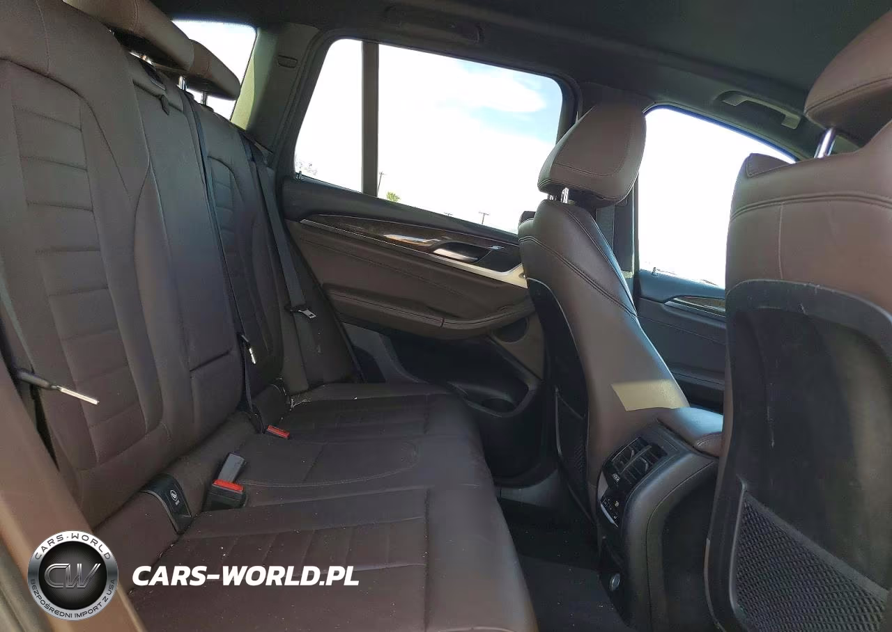 2019 BMW X3 xDrive30I VIN:5UXTR9C51KLP86745 - 11