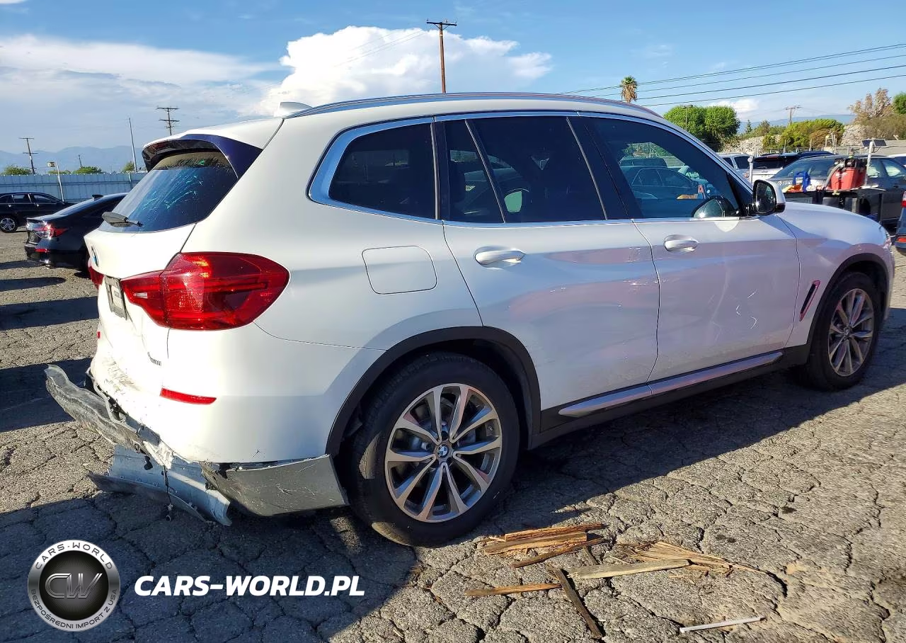 2019 BMW X3 xDrive30I VIN:5UXTR9C51KLP86745 - 3