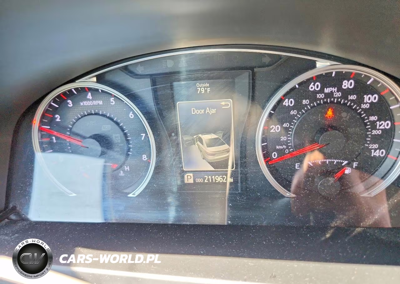 2015 Toyota Camry Se VIN:4T1BF1FK1FU955179 - 9