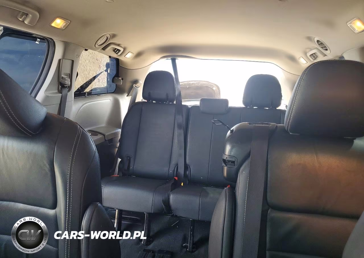 2017 Toyota Sienna Se VIN:5TDXZ3DC8HS821303 - 10