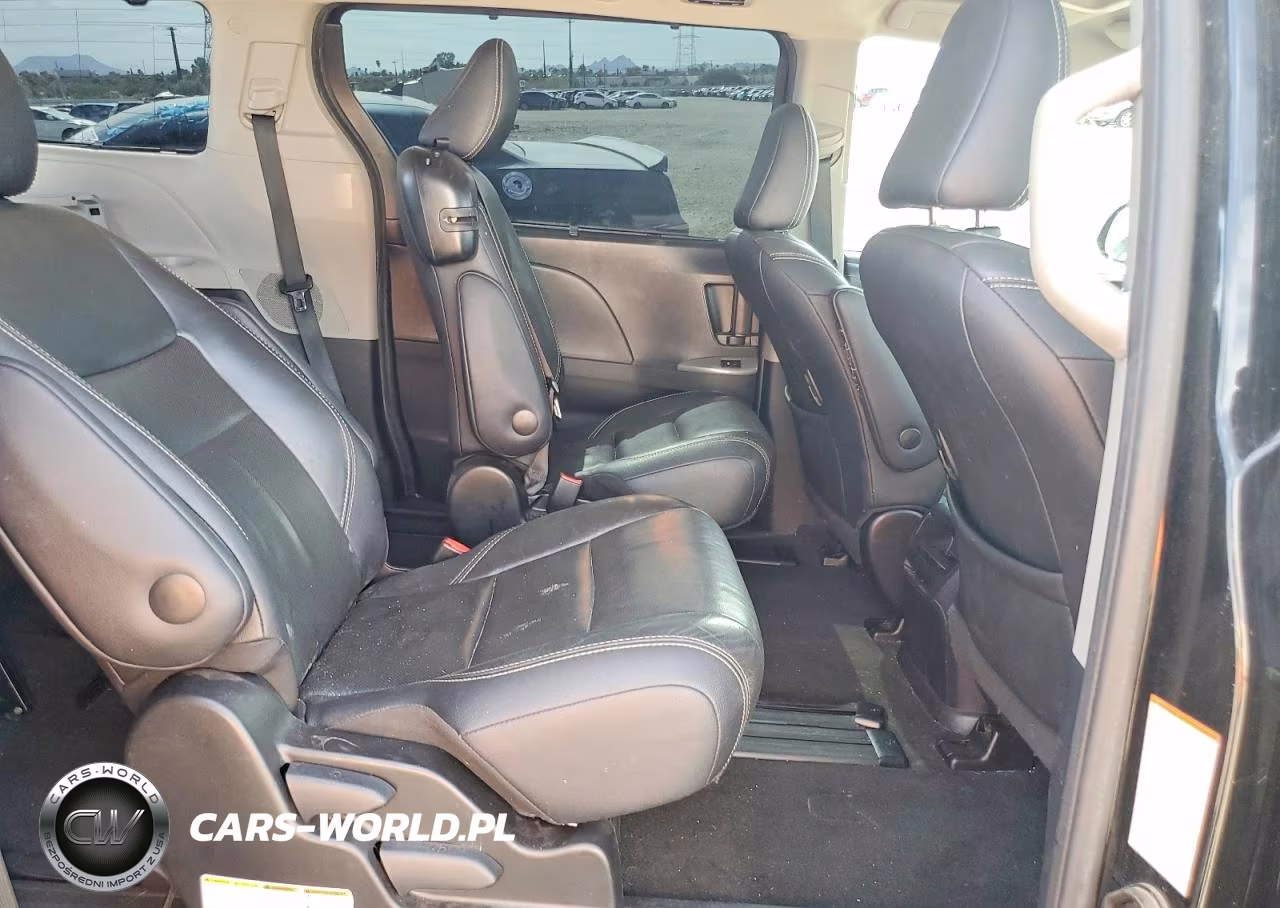 2017 Toyota Sienna Se VIN:5TDXZ3DC8HS821303 - 11