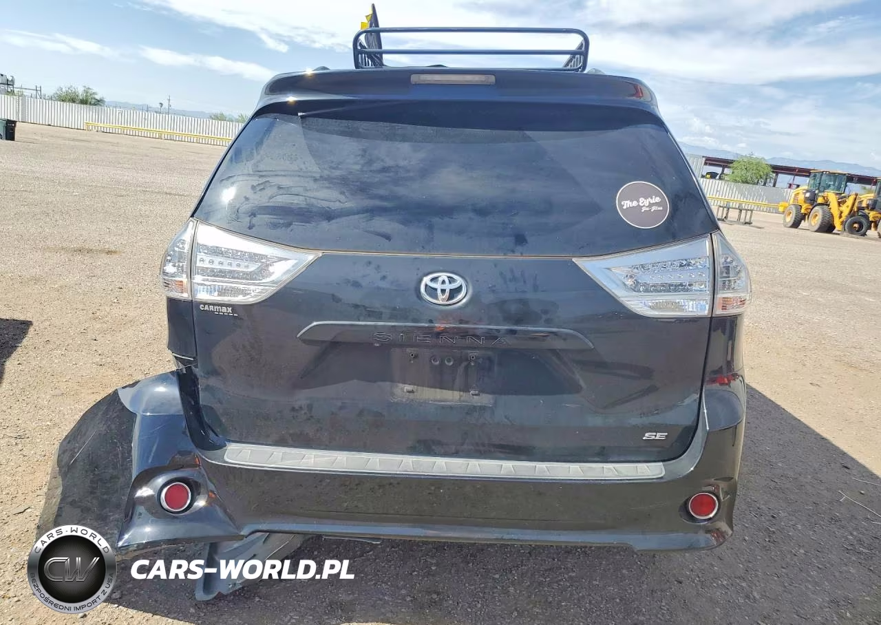 2017 Toyota Sienna Se VIN:5TDXZ3DC8HS821303 - 6