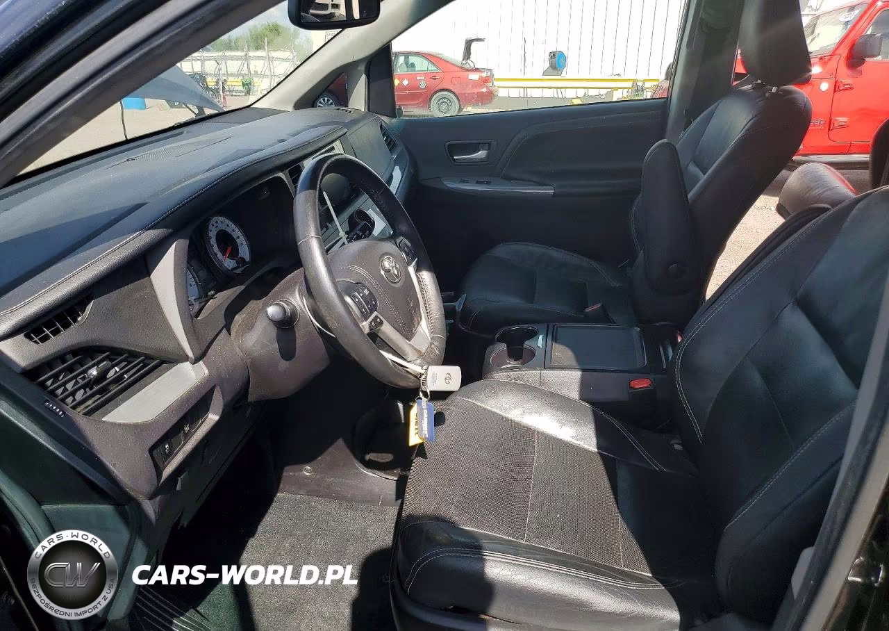 2017 Toyota Sienna Se VIN:5TDXZ3DC8HS821303 - 7