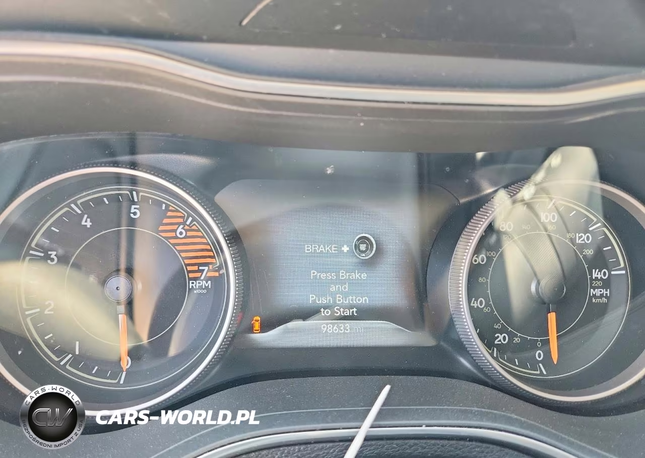 2019 Jeep Cherokee Limited VIN:1C4PJMDN2KD180716 - 9