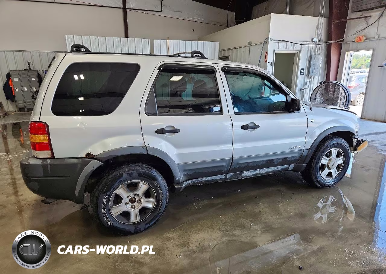 2002 Ford Escape Xlt VIN:1FMYU04162KB22875 - 3
