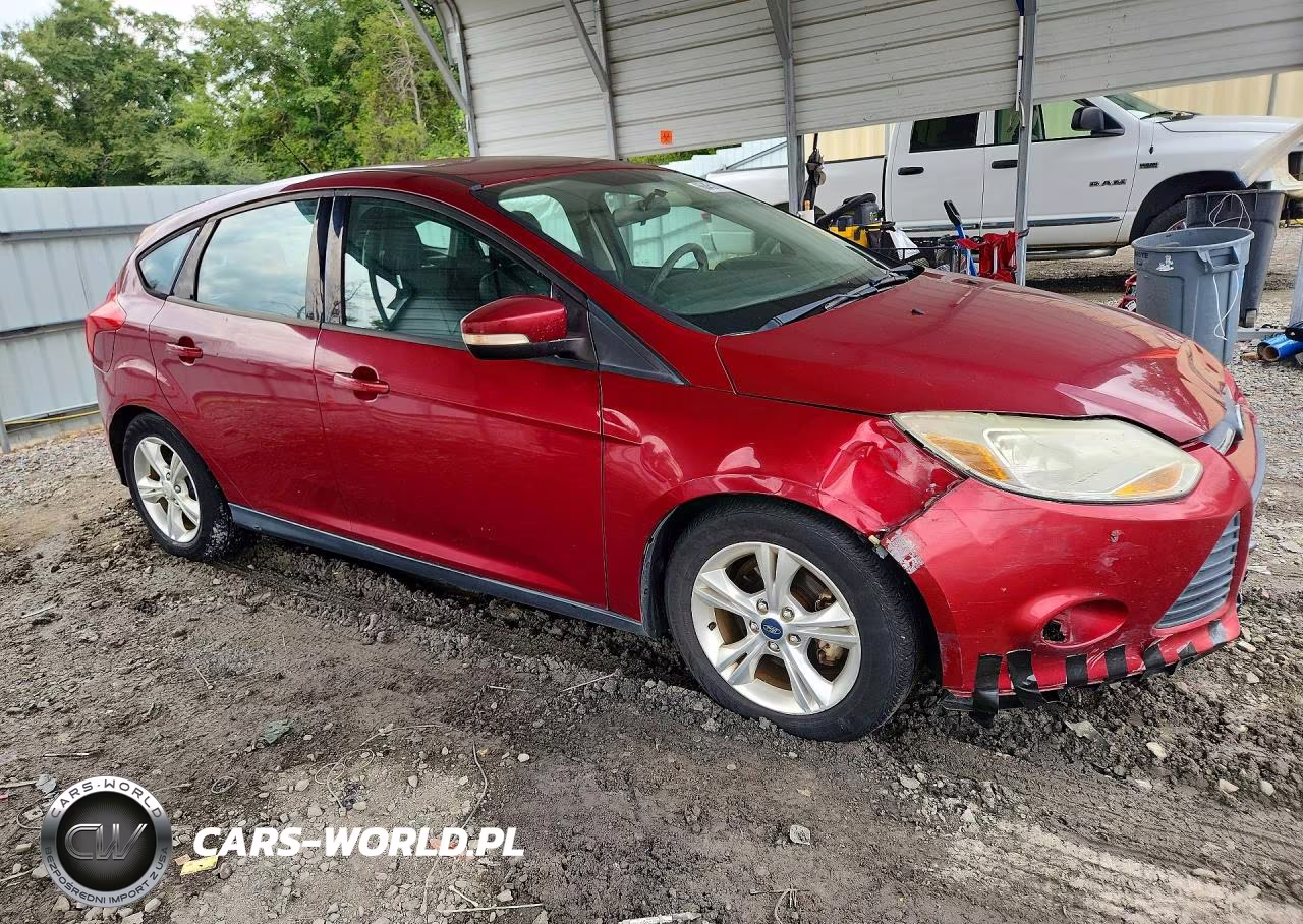 2013 Ford Focus Se VIN:1FADP3K23DL288362 - 4