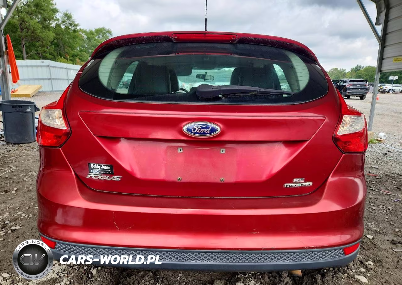 2013 Ford Focus Se VIN:1FADP3K23DL288362 - 6