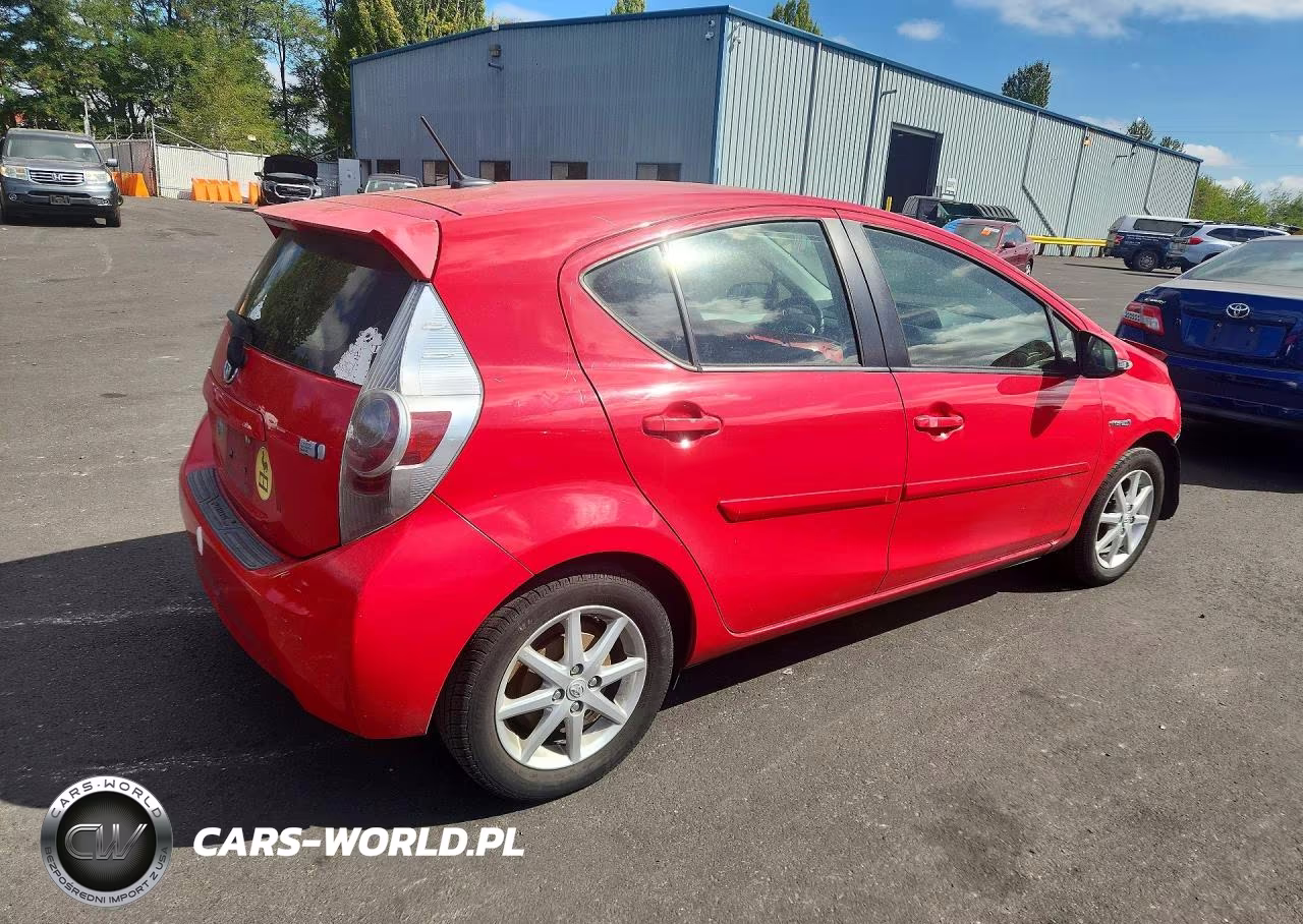 2012 Toyota Prius C Four VIN:JTDKDTB31C1017832 - 3