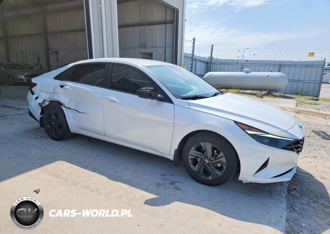 2022 Hyundai Elantra Sel VIN:5NPLM4AG5NH064307 - 4