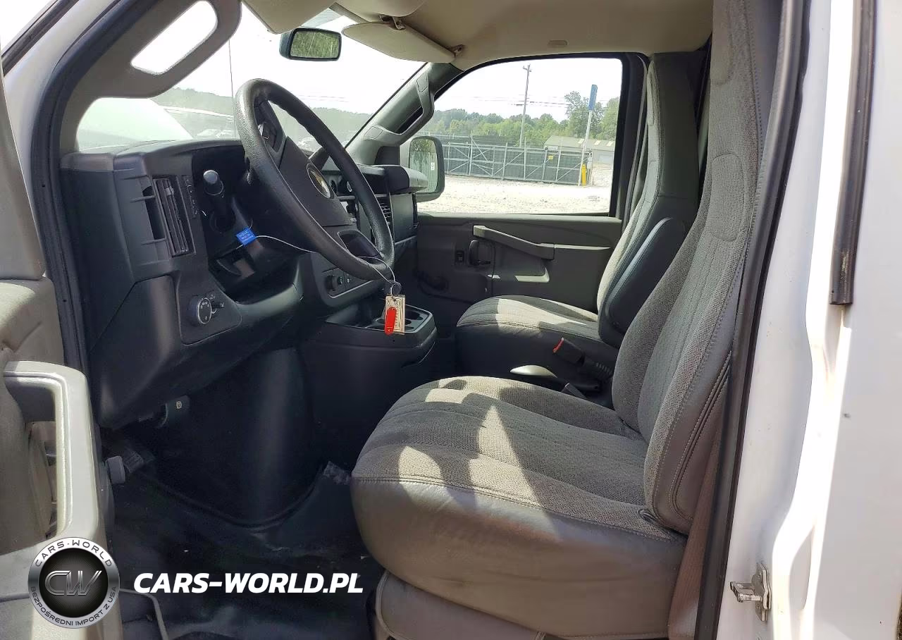 2018 Chevrolet Express G3500 VIN:1GB0GRFP9J1341160 - 7