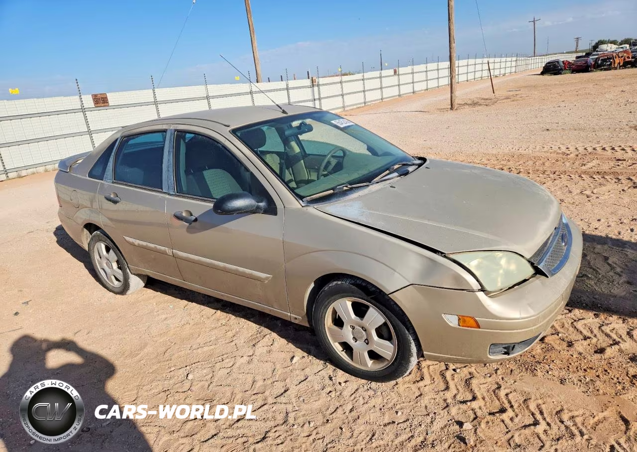 2007 Ford Focus Zx4 VIN:1FAHP34N87W240478 - 4