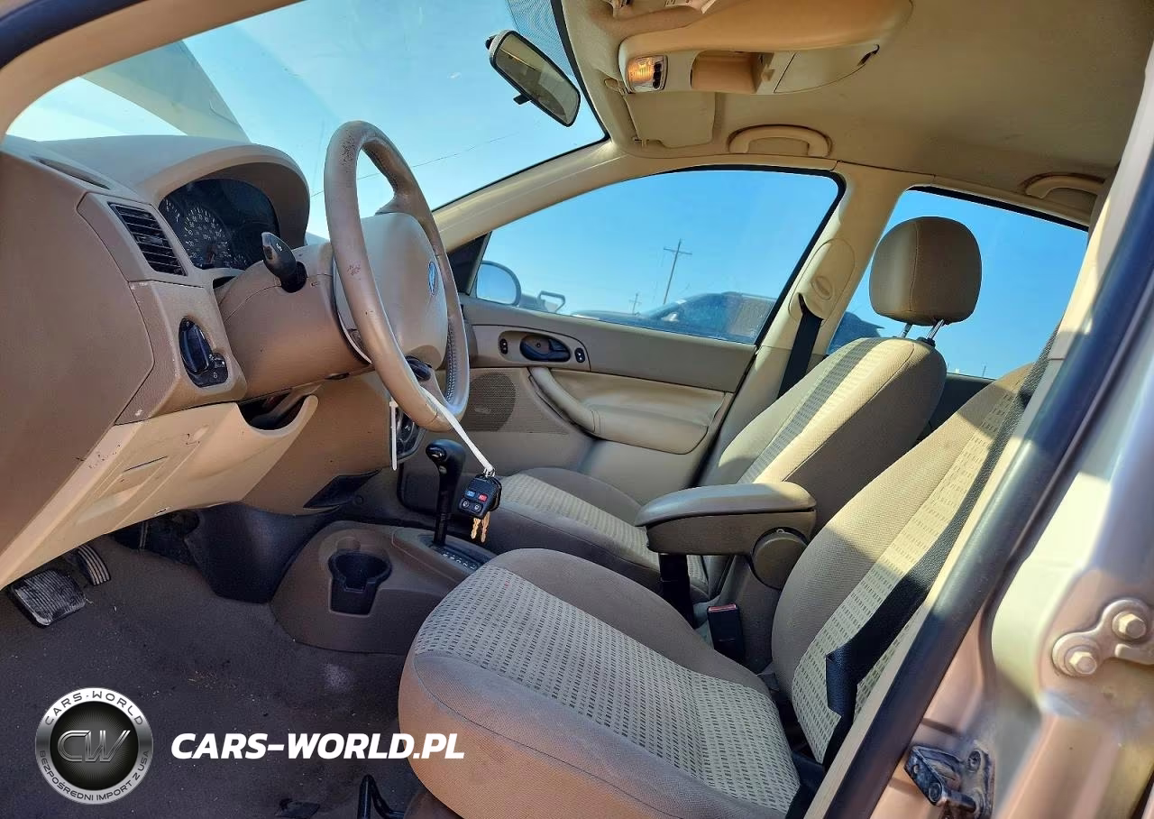 2007 Ford Focus Zx4 VIN:1FAHP34N87W240478 - 7