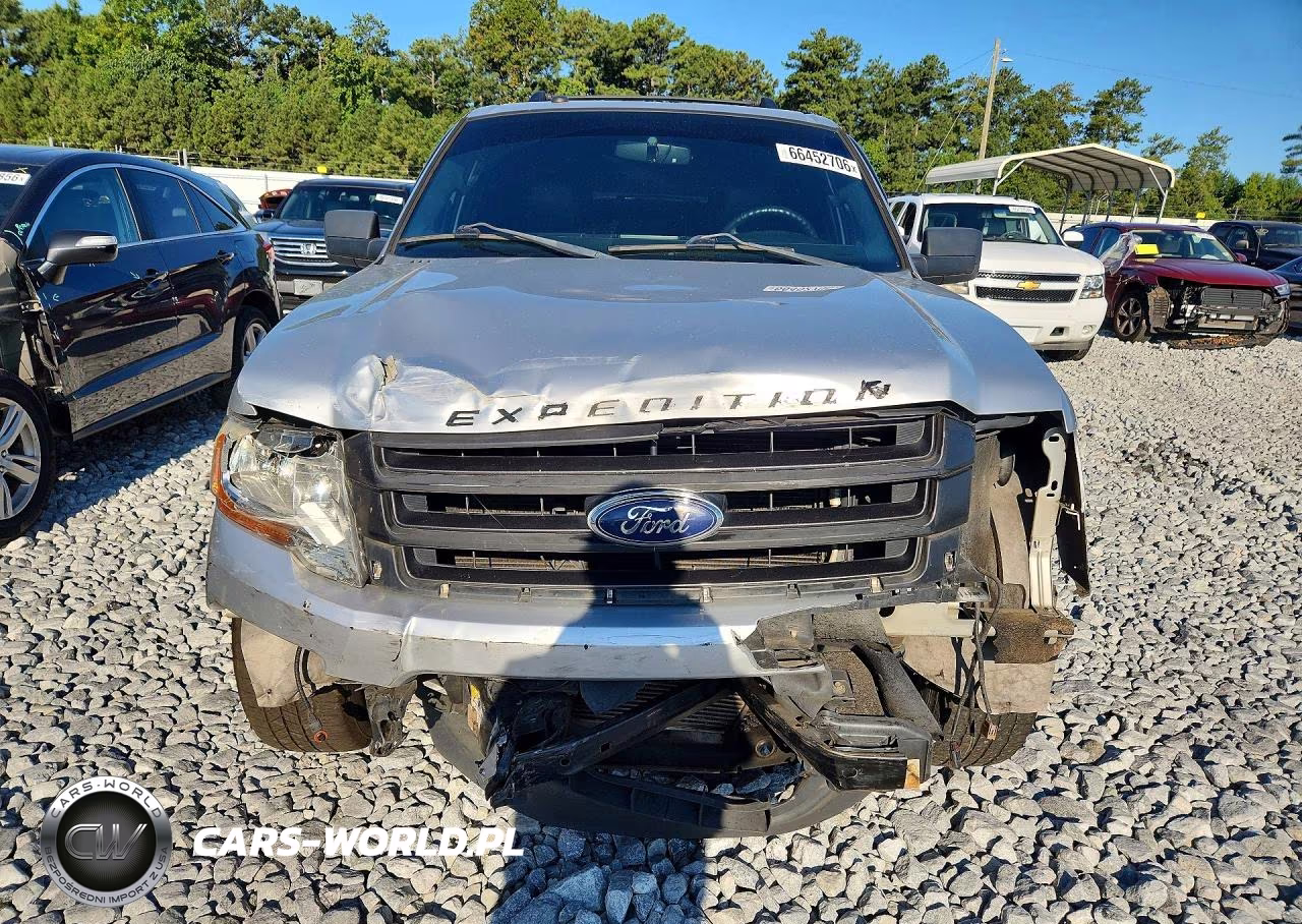 2017 Ford Expedition Xlt VIN:1FMJU1HTXHEA43722 - 5