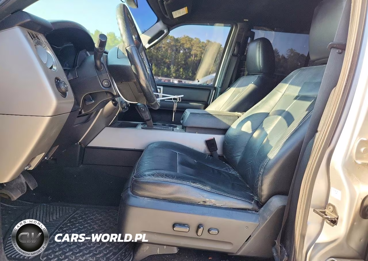 2017 Ford Expedition Xlt VIN:1FMJU1HTXHEA43722 - 7