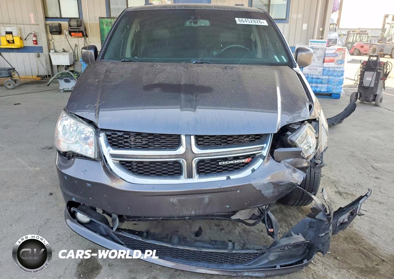 2017 Dodge Grand Caravan Sxt VIN:2C4RDGCG9HR852684 - 5