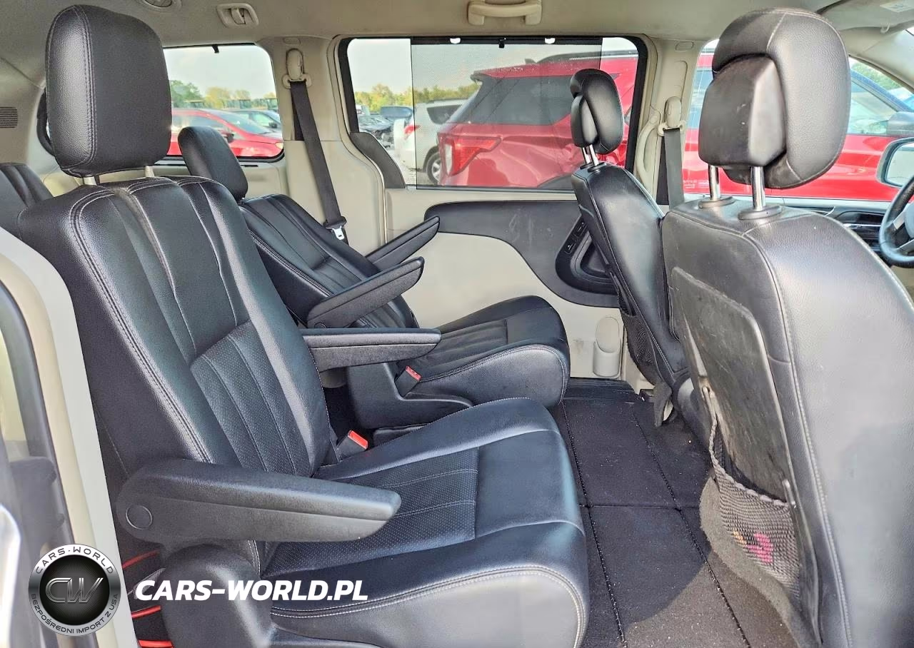 2013 Chrysler Town & Country Touring L VIN:2C4RC1CG6DR723036 - 11