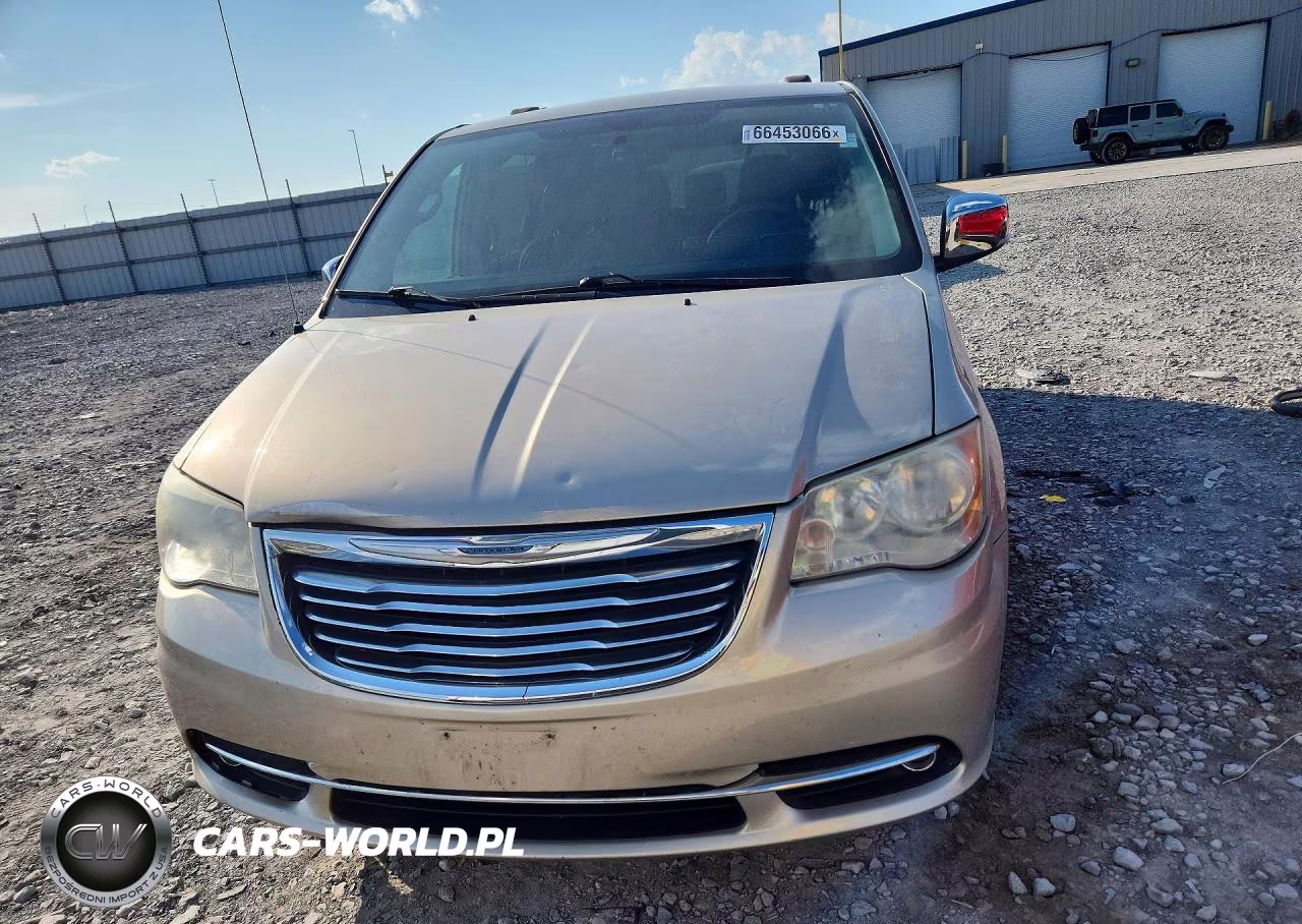2013 Chrysler Town & Country Touring L VIN:2C4RC1CG6DR723036 - 5