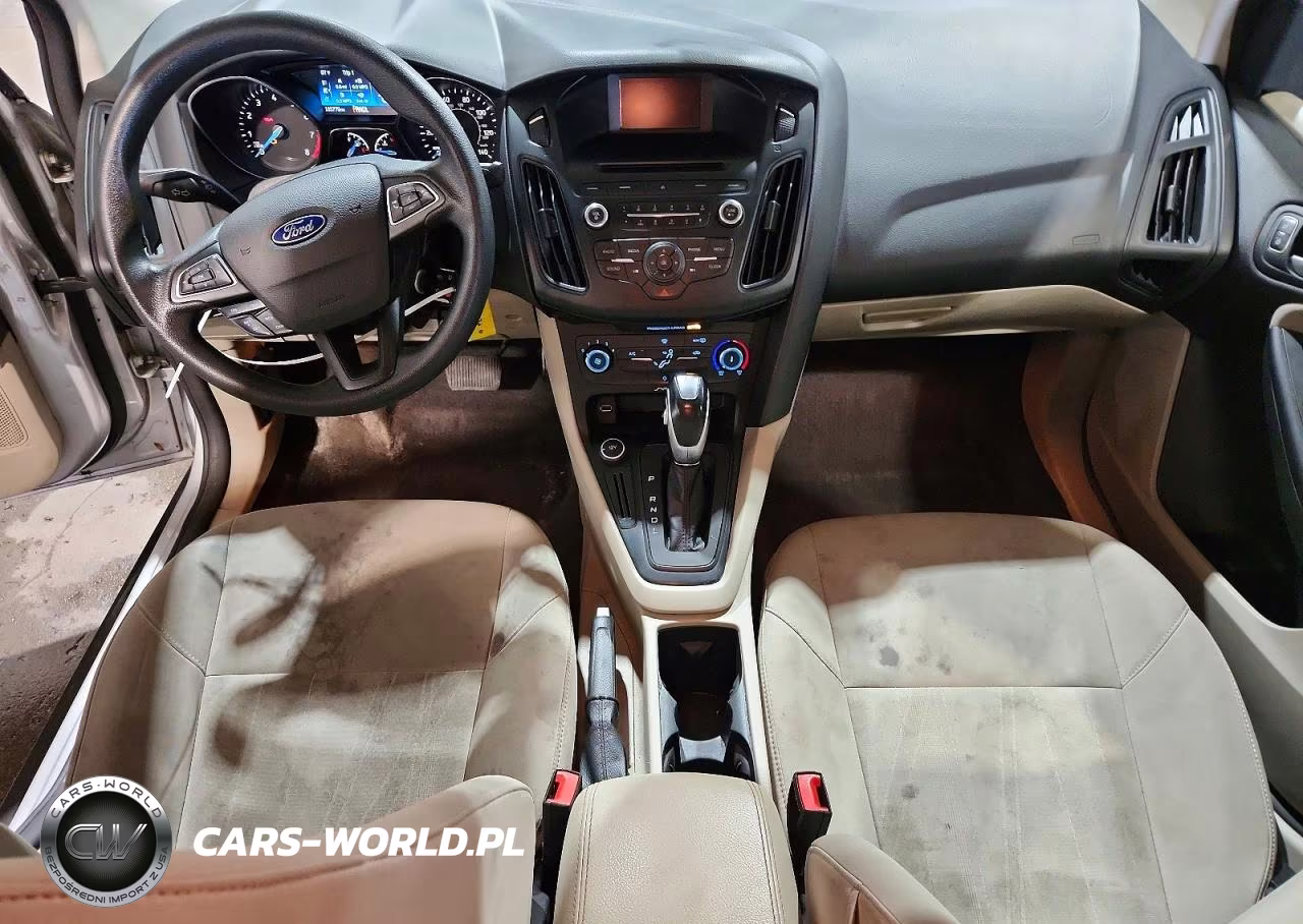 2015 Ford Focus Se VIN:1FADP3F2XFL205104 - 8